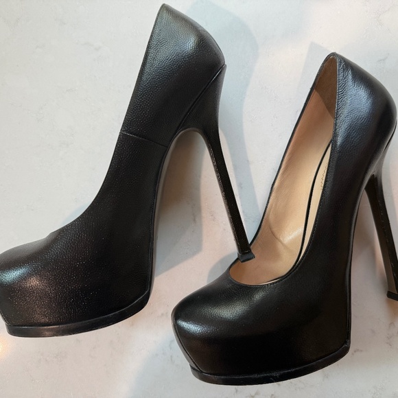YSL pump - Picture 1 of 7